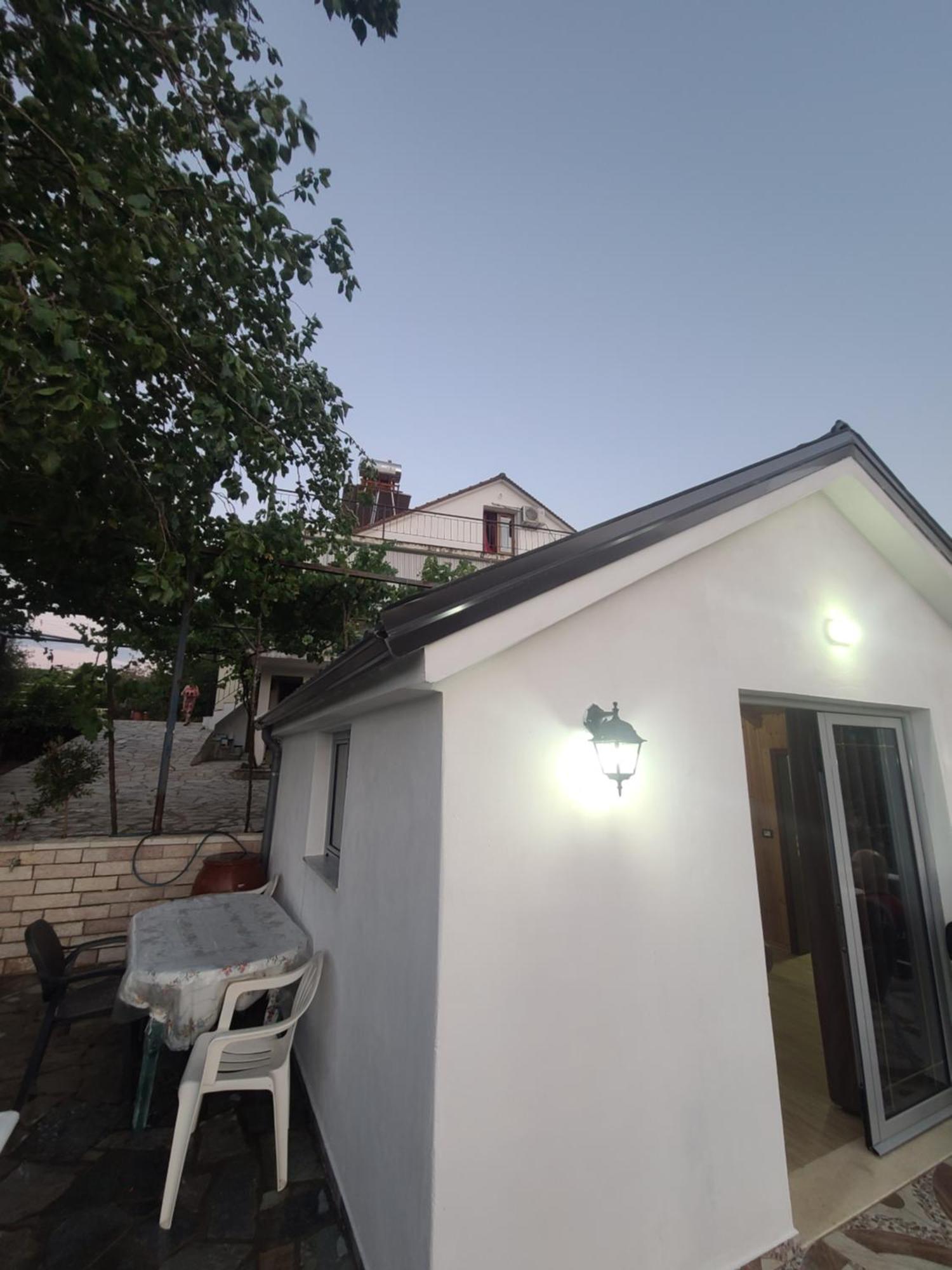 Guest House Argjiro Castle Gjirokaster Room photo