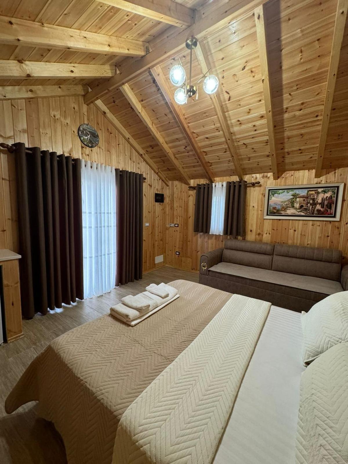 Guest House Argjiro Castle Gjirokaster Room photo